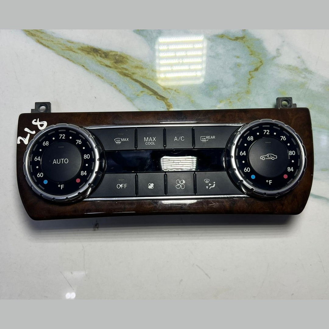 10-14 Mercedes W204 C-Class AC Climate Heater Control Panel Switch A204 9004003
