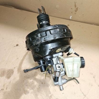 Mercedes-Benz C-Class CLC Brake Booster A0054304930 W203 C-Class OEM