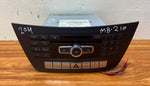 قم بتحميل الصورة إلى عارض الصور، Mercedes-Benz Head Unit CD Player A2049002013 C-Class W204 OEM Radio Audio