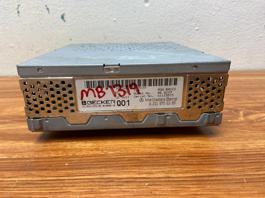 Mercedes-Benz E-Class W211 Audio Amplifier A2118706389 CLK W209 OEM