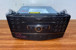 Bild in die Galerieansicht laden, Mercedes-Benz Head Unit CD Player A2048700296 C-Class W204 OEM Radio Audio