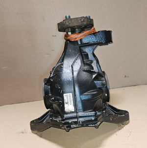 2014 Mercedes-Benz ML63 AMG Rear Differential Carrier 1663500414 3.47 ratio GLE