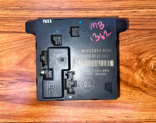 Mercedes-Benz E-Class W211 Rear Right Door Control Unit A2118704126 OEM