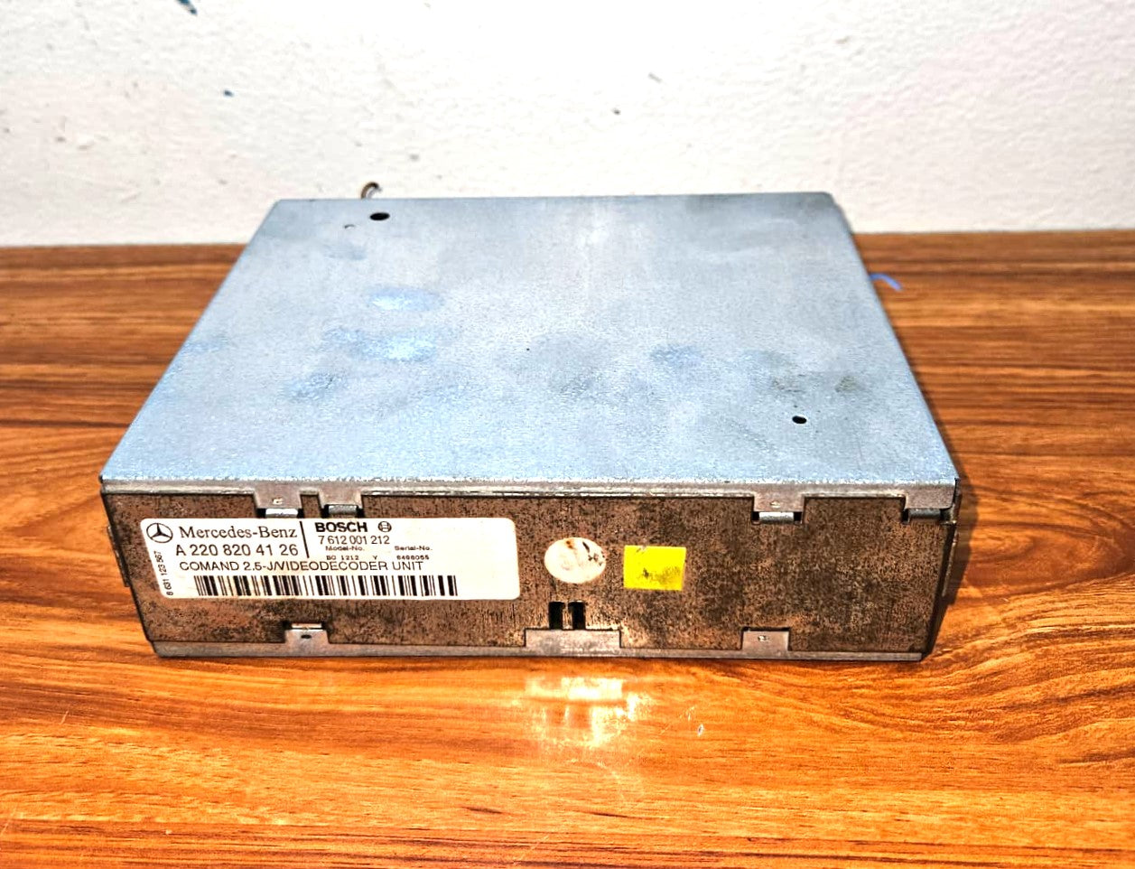 1999-2005 Mercedes-Benz S500 Video Decoder Control Module A2208204126 S-Class W220 OEM