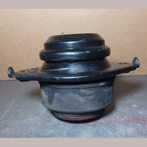 Mercedes-Benz W164 ML350 W251 Engine Mount Support Mounting Bracket A251 2404417