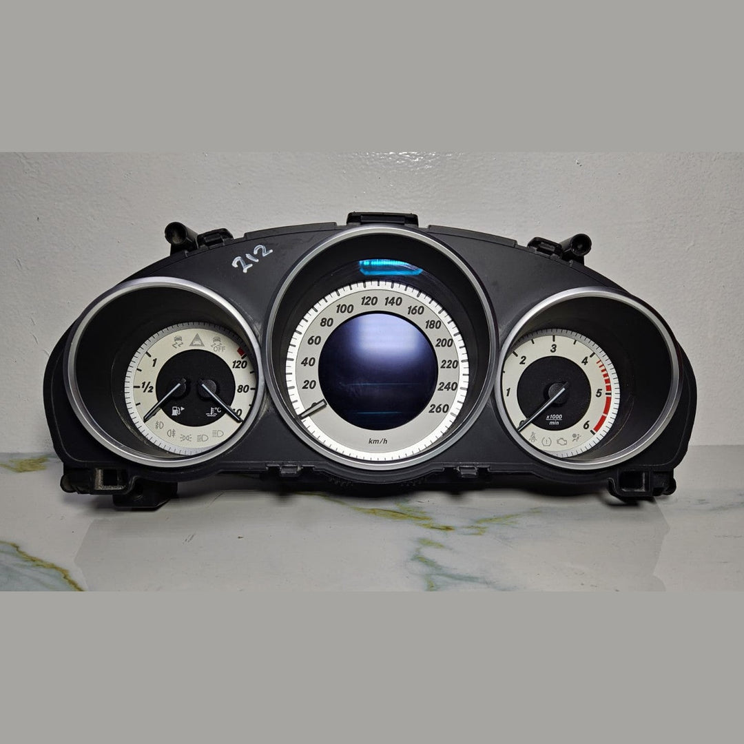 10-14 Mercedes-Benz W212 E-Class Instrument Cluster Speedometer A212 9007129 OEM