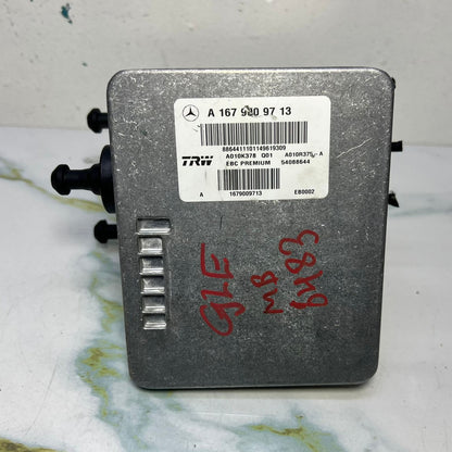 17-22 Mercedes W167 GLE350 GLS ABS Anti Lock Brake Pump Module A167 9009713 OEM