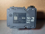 Load image into Gallery viewer, 2011-2014 Mercedes Benz W204 C Class C300 ABS Unit Brake Pump A172 9014100 OEM
