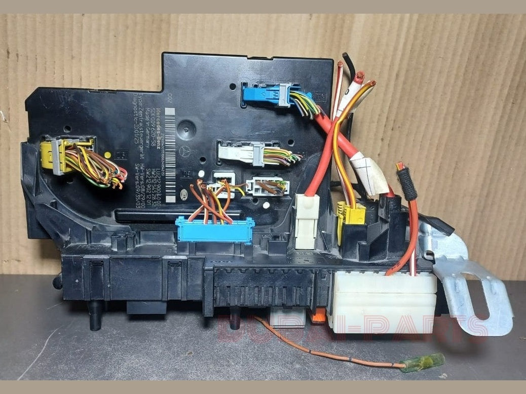 2010-2015 Mercedes W212 E350 Rear Fuse Junction Box SAM Relay Control Module A212 9004001 OEM