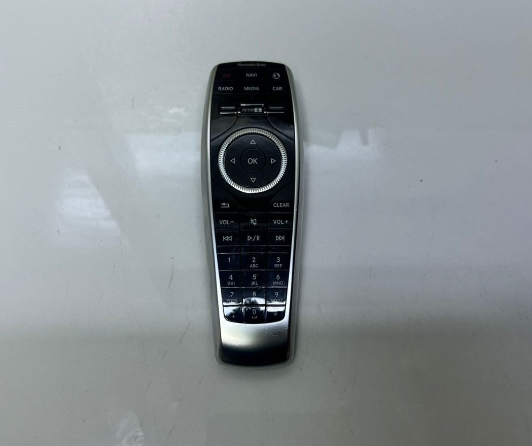 2014-2017 Mercedes-Benz S550 Rear Entertainment Remote Control A2228206089 W222 OEM