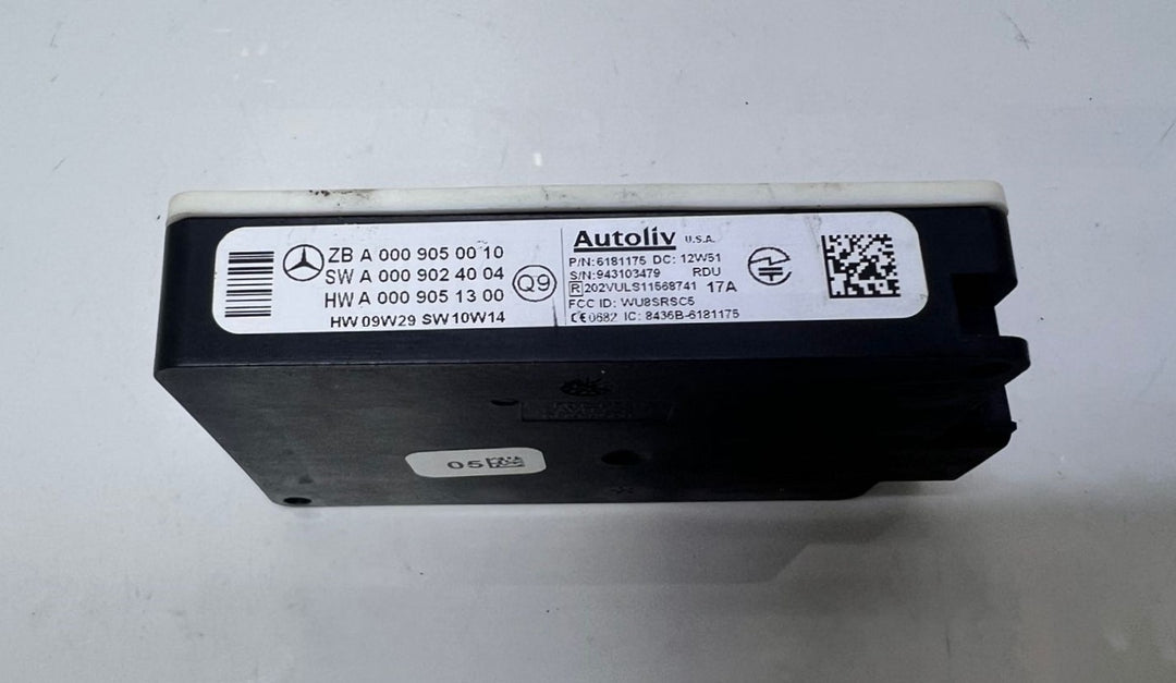 2010-2013 Mercedes-Benz Radar Sensor A0009050010 W204 W212 W221 OEM
