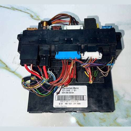 2004-2011 Mercedes W171 SLK AMG Front Fuse Relay SAM Module A171 5451701 OEM
