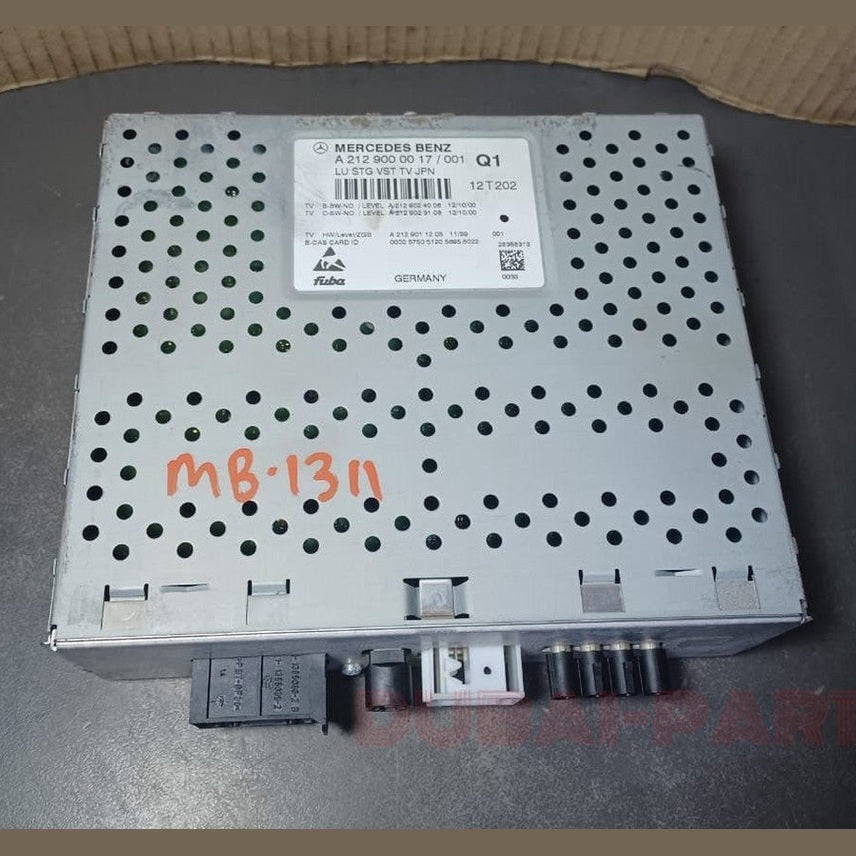 جهاز تحكم رقمي أصلي متعدد الوسائط للراديو والتلفزيون من مرسيدس W212، رقم القطعة A212 9000017، أصلي من الشركة المصنعة.