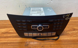 Mercedes-Benz Head Unit CD Player A2049006308 C-Class W204 OEM Radio Audio