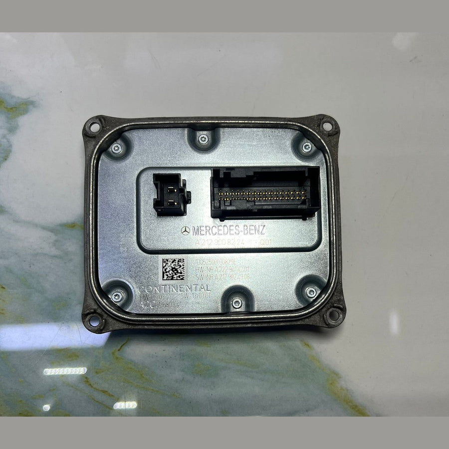 12-18 Mercedes W205 W212 Headlight Ballast Control Module A212 9008224 OEM