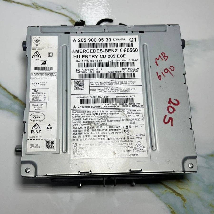14-18 Mercedes W205 C300 Radio Audio Head Unit CD DVD Changer A205 9009530 OEM