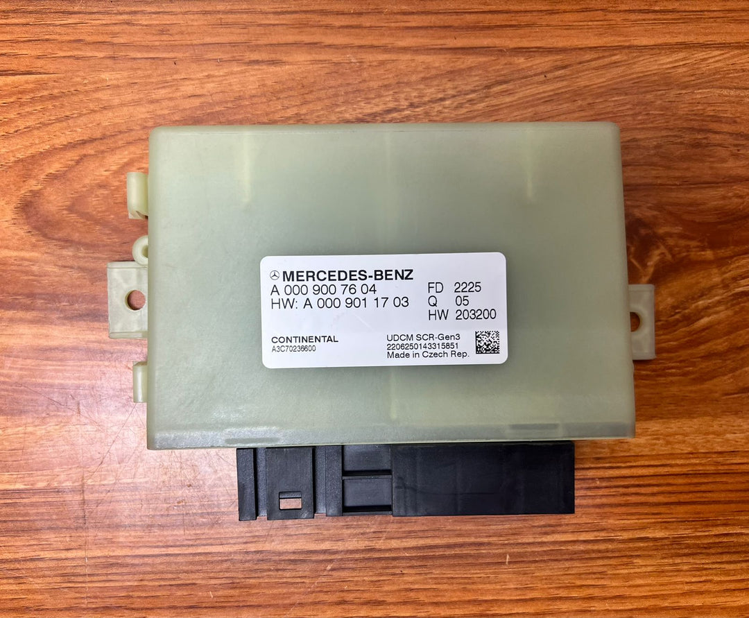 Mercedes-Benz E-Class W213 AdBlue SCR Control Module A0009007604 CLS W257 OEM