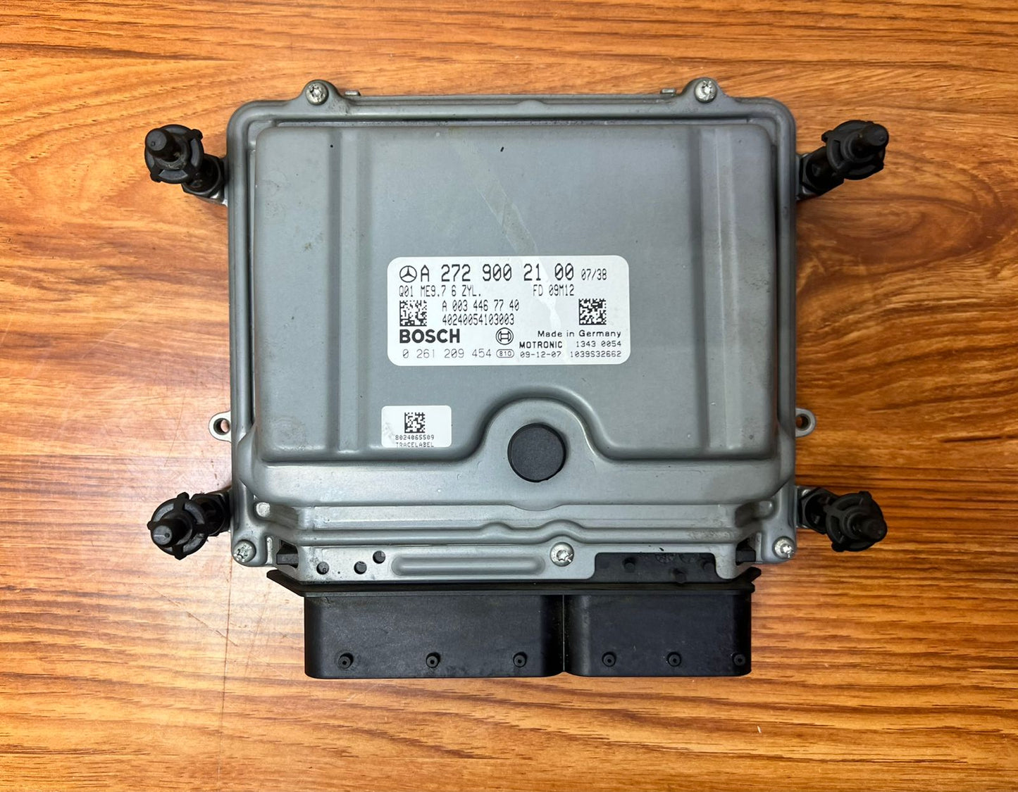 2010-2012 Mercedes-Benz E350 Engine Control Module ECU A2729002100 W204 W212 OEM