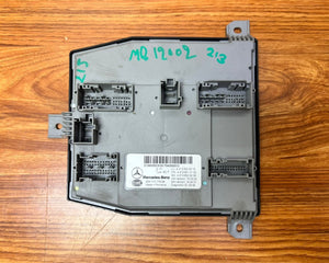 2017-2018 Mercedes-Benz E300 E400 Control Unit A2139005215 W213 E-Class OEM