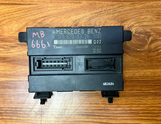 Mercedes-Benz SLK Convertible Roof Control Module A1718203326 R171 SLK-Class OEM