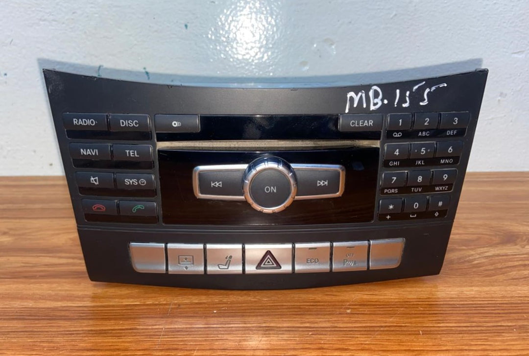 Mercedes-Benz Head Unit CD Player A2129002423 E-Class W212 OEM Radio Audio