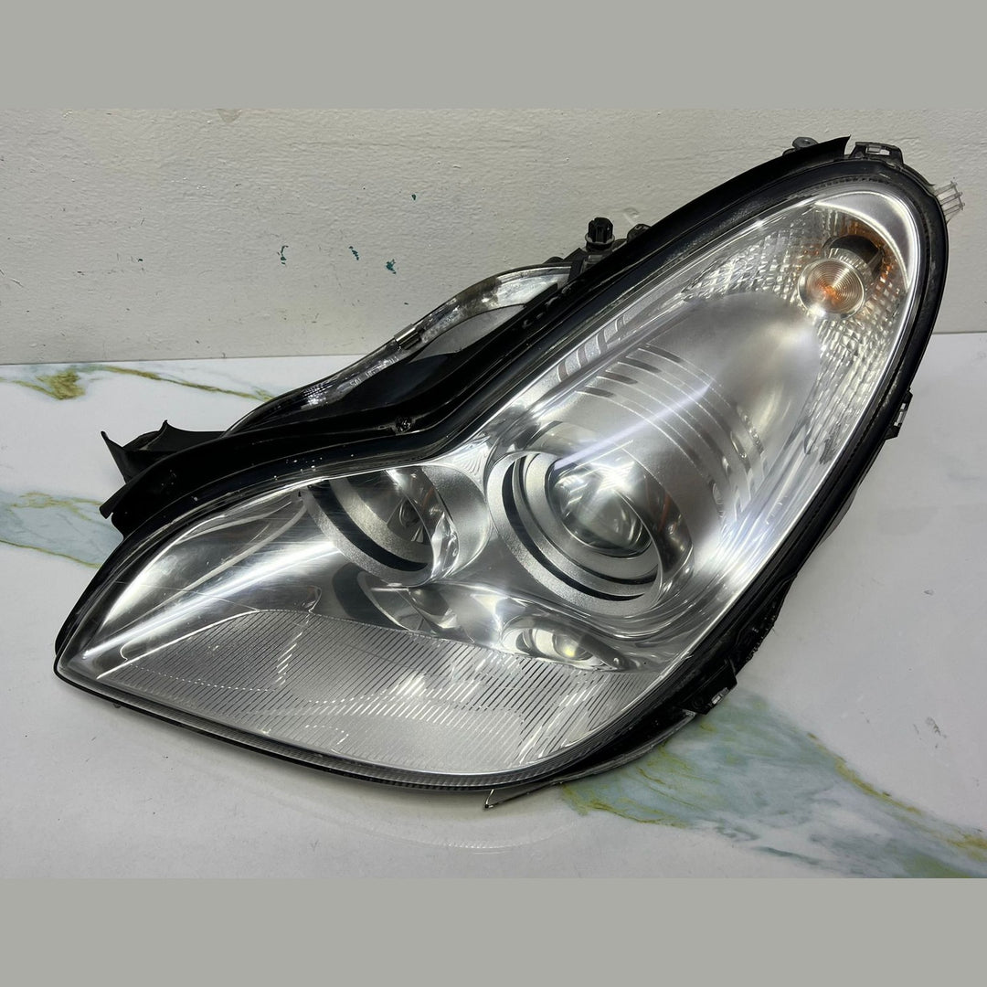 06-10 Mercedes W219 CLS-Class CLS350 Front Left Side Head light Headlamp OEM