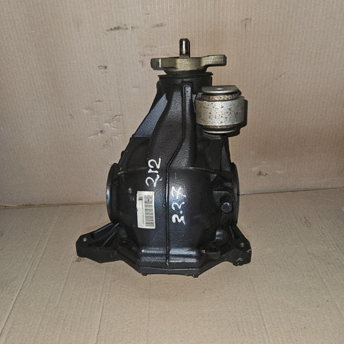 2010-2016 Mercedes-Benz E350 Rear Differential A2123505901 W212 W218 3.27 Ratio OEM
