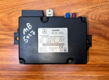 Mercedes-Benz Communication Control Module A2059000524 C Class W205
