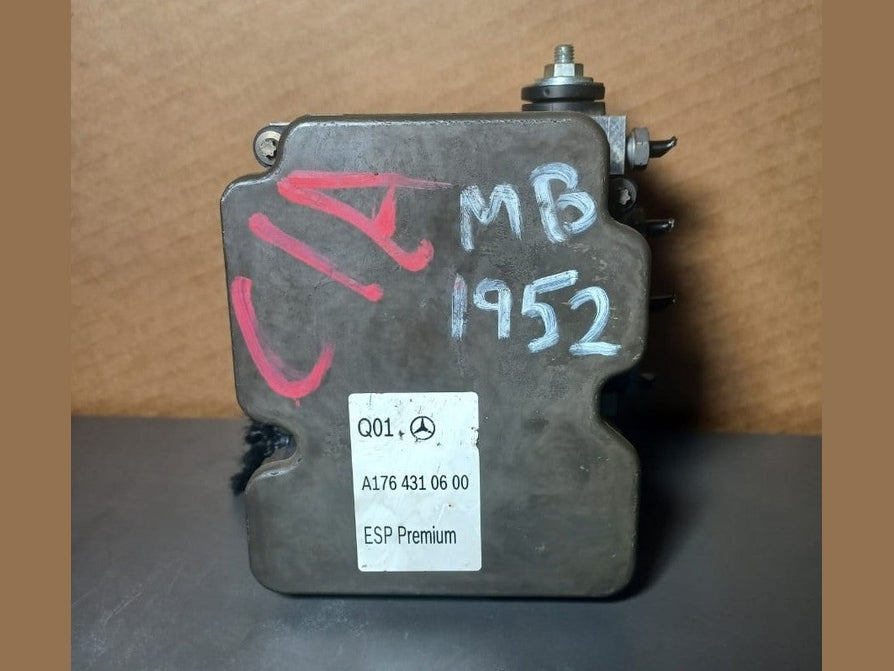 2012-2015 Mercedes Benz W176 CLA ABS Unit Brake Pump A176 4310600 OEM