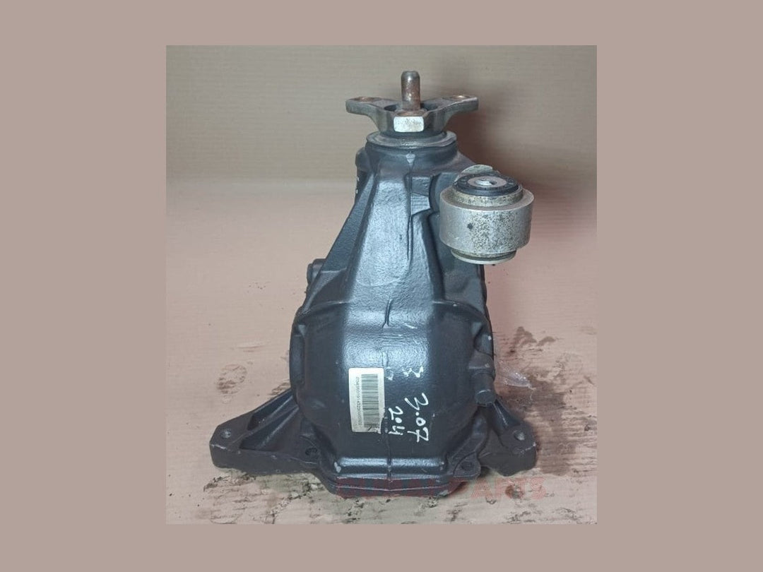 2008-2012 Mercedes-Benz W204 C-Class Rear Differential Diff Axle Carrier A204 3501914 Gear Ratio 3.07