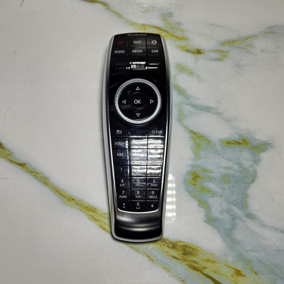 2014-2018 Mercedes W222 S550 Entertainment DVD Remote Control A222 8206089
