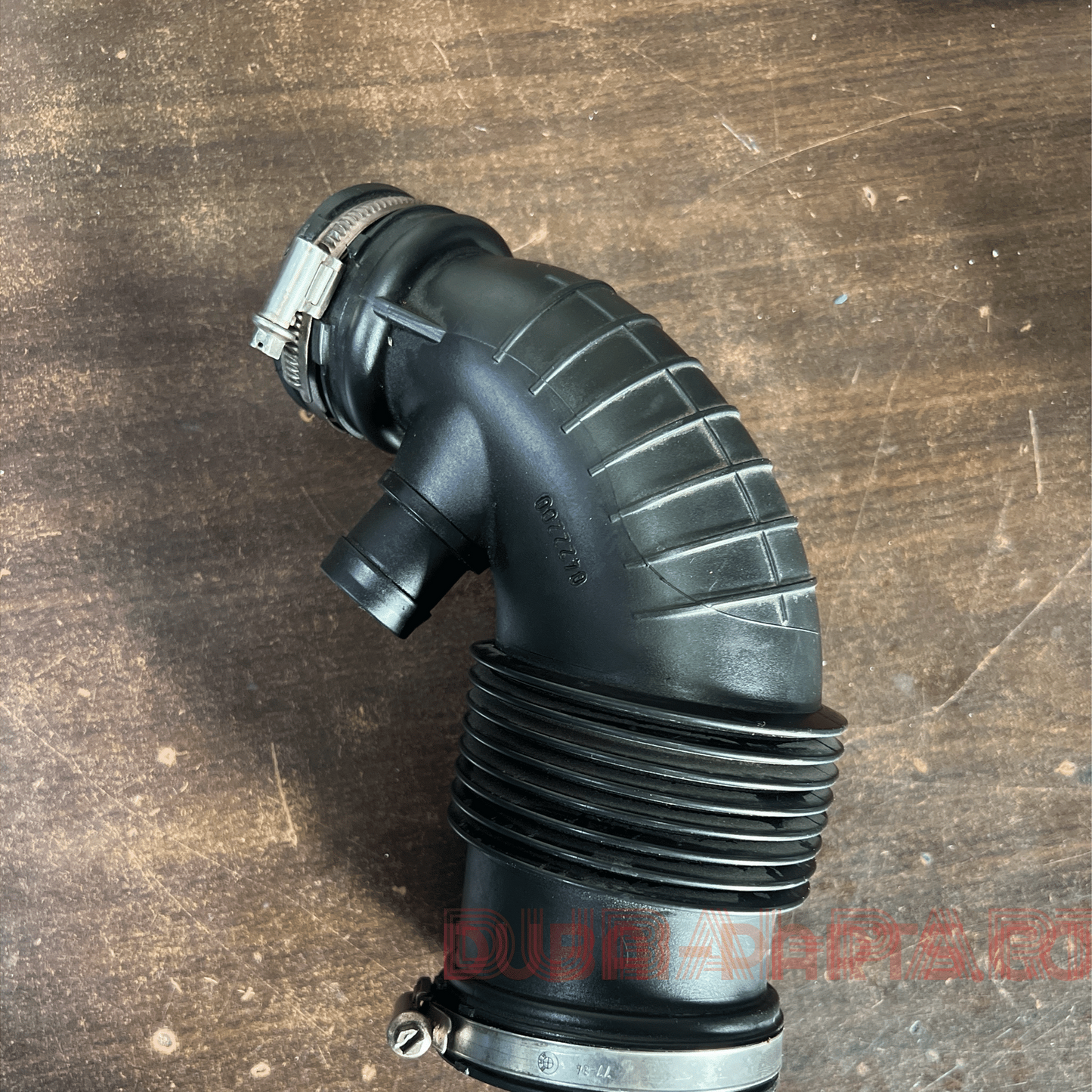 7597586 Filtered air pipe F20 116I 2013