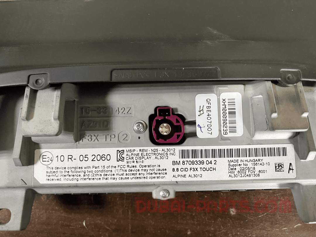 BMW F30 320i LCD Display Touch Genuine Product used