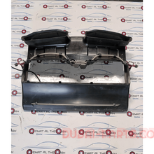 7355434 i8 Air duct 2015