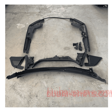 BMW X5 G05  7418198 7418197 Front end top plastic covers