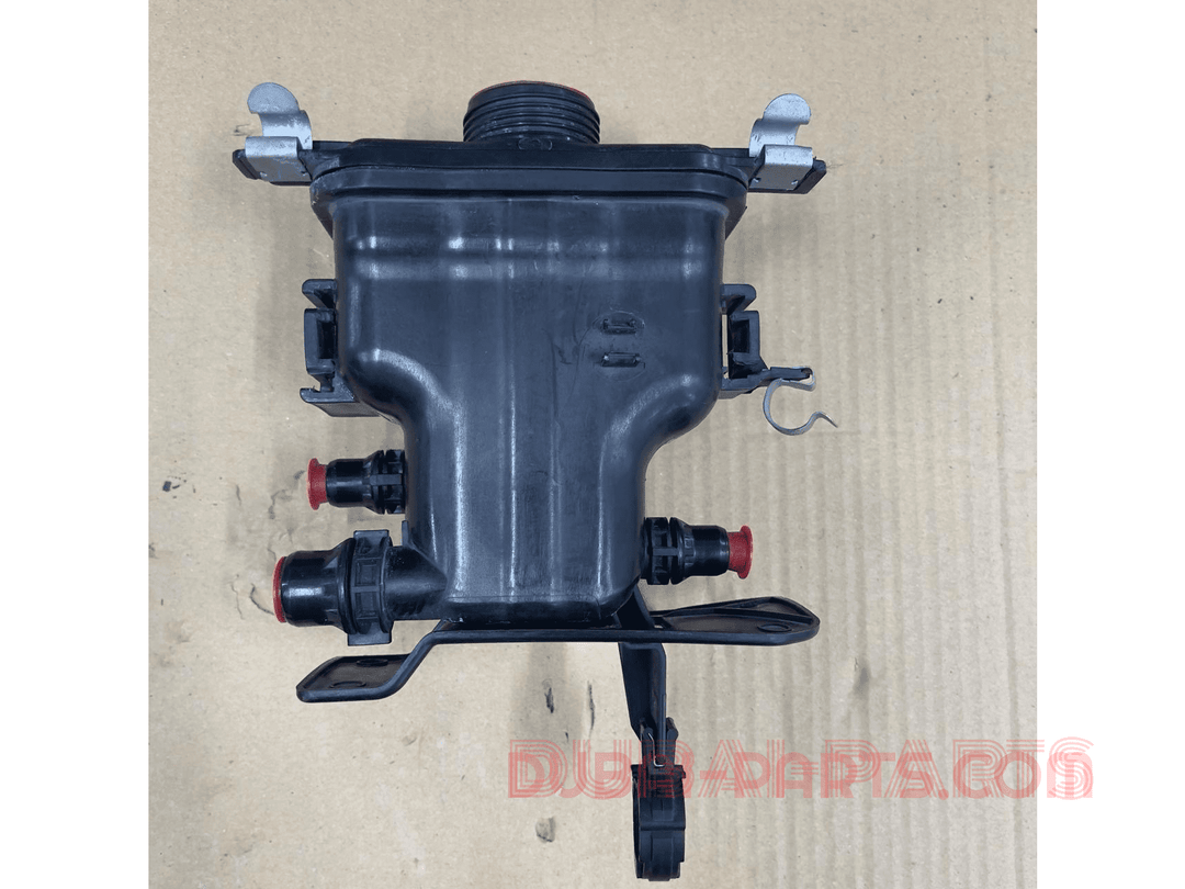 BMW X5 G05 N63M 8610658 expansion water tank