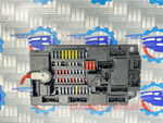 Load image into Gallery viewer, Mini countryman R60 fuse box 9813233
