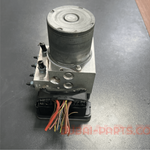 Load image into Gallery viewer, BMW F15 F16 ABS PUMP 6884729 Genuine Product used
