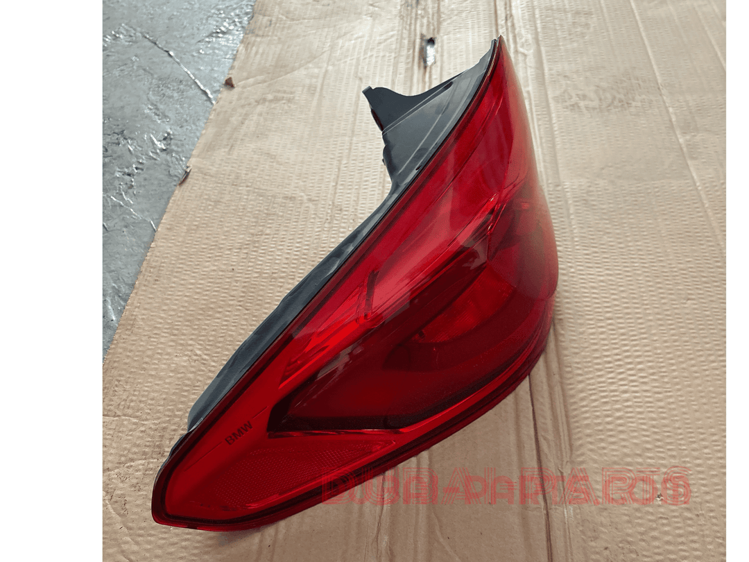 BMW G30 LHD backlights Genuine Products used