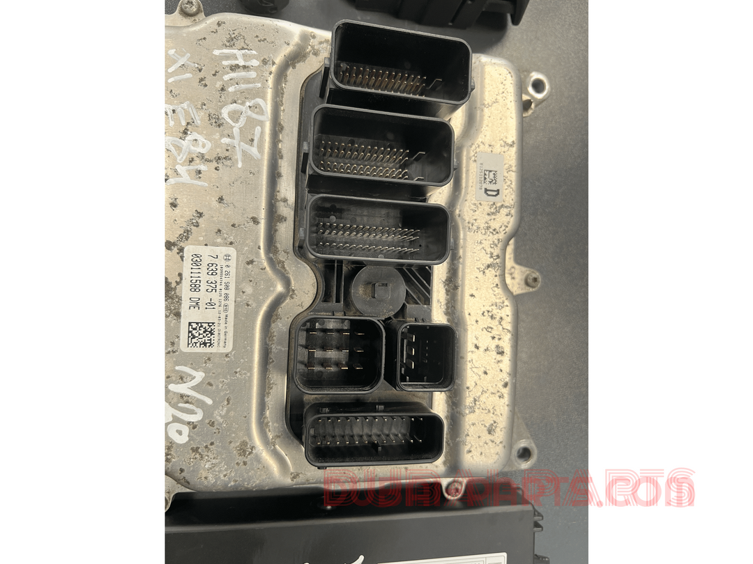 BMW X1 20iX  N20 E84 2012 ENGINE CONTROL ECU KIT 7639375
