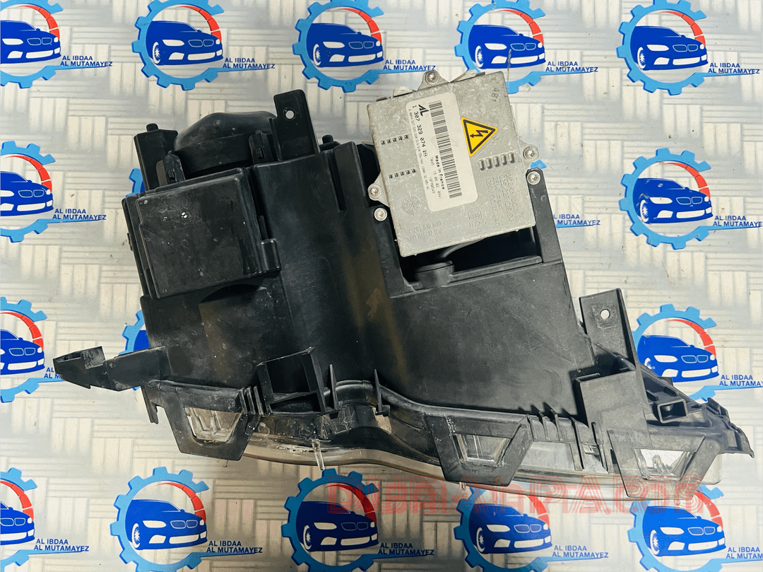 Bmw 3 series E46 leftside xenon headlight 6910971