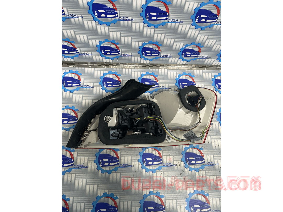 Bmw 1 series E88 2007 - 2013 rear left side outer tail light 4869809