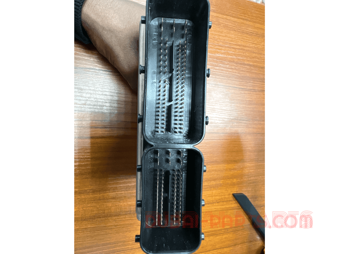 BMW 3 series E90 E91 E92 N46 engine control ecu unit module DME 7585247