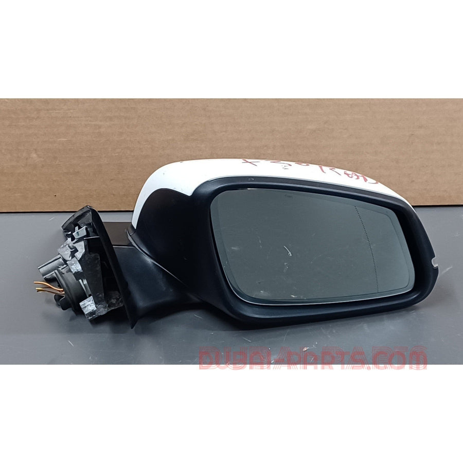 BMW F30 320I 2014 Side Mirror, Right Side White Color Foldable Type Genuine Product used
