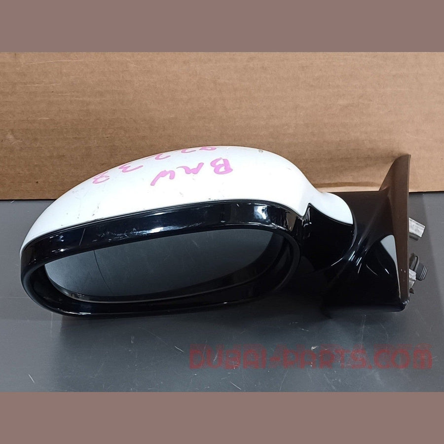 BMW E90 Side Mirror Left Side White Colour Foldable Type Genuine Product used