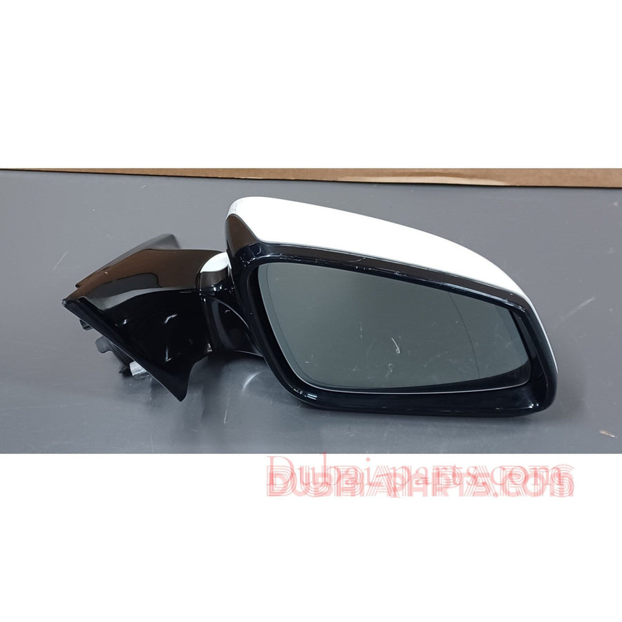 BMW F10 Side Mirror Right Side White Colour Foldable Type Genuine Product used