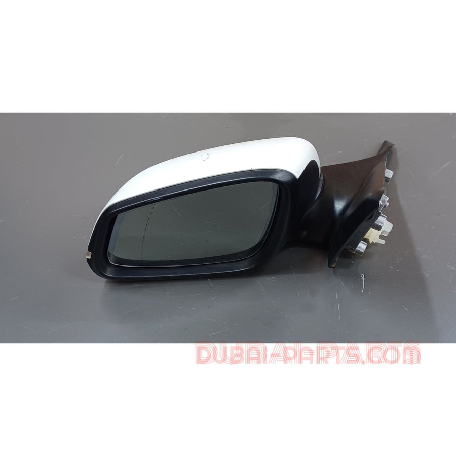 BMW F20 LCi 2015 Side Mirror Left Side White Colour Foldable Type With Signal Light Genuine Product Used