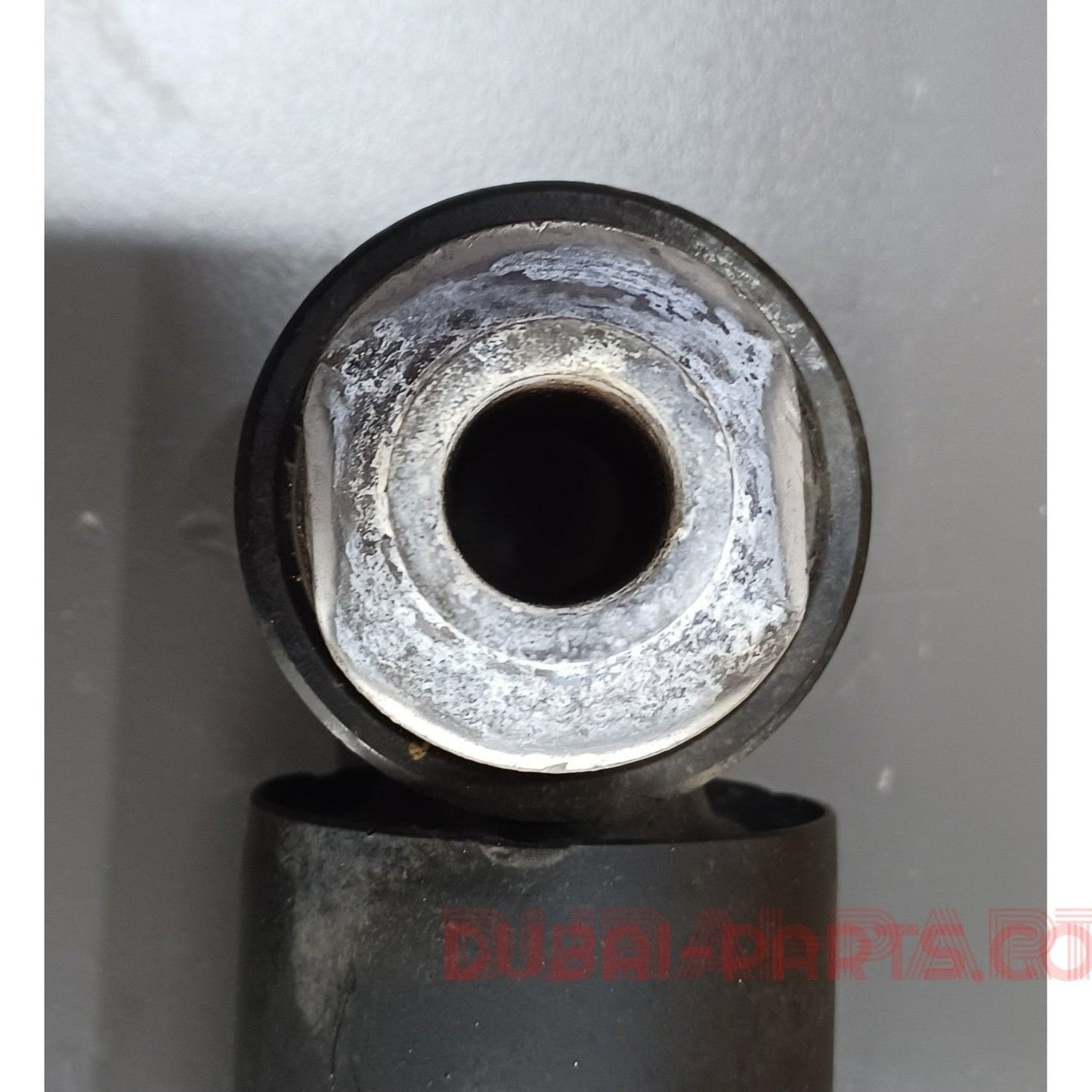 ممتص صدمات خلفي أيمن لسيارات BMW X5، X6، F15، F16، رقم القطعة 6867864، منتج أصلي مستعمل 