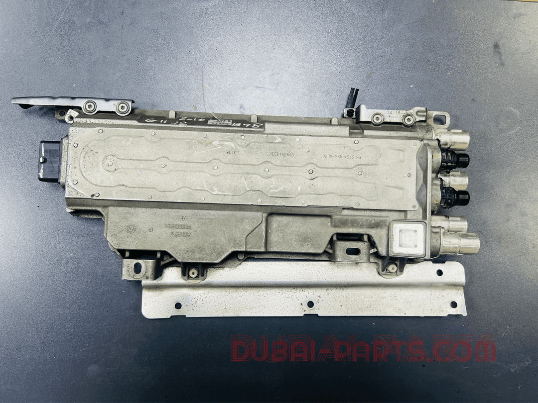 2018-2020 BMW GENUINE G30 G11 G12 KLE HYBRID CHARGING CONTROL UNIT 8685983