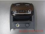 Load image into Gallery viewer, BMW G30,G31 Climate Control Unit Module &amp; A/C Air Vent 6834536 Genuine Product Used
